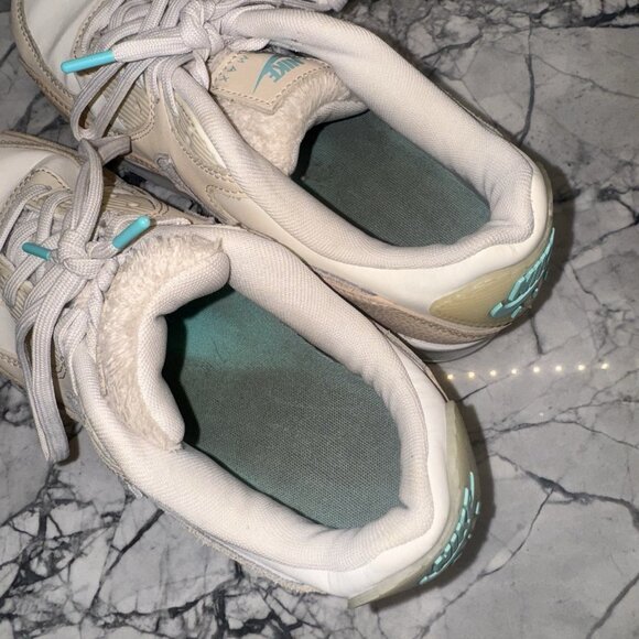 Nike Air Max 90 "Mama" White/Beige/Light Pink DZ5194-001 Women Size 9 - Picture 9 of 9